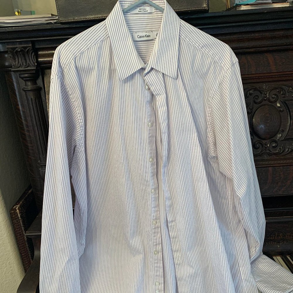 Men's button down dress shirt
